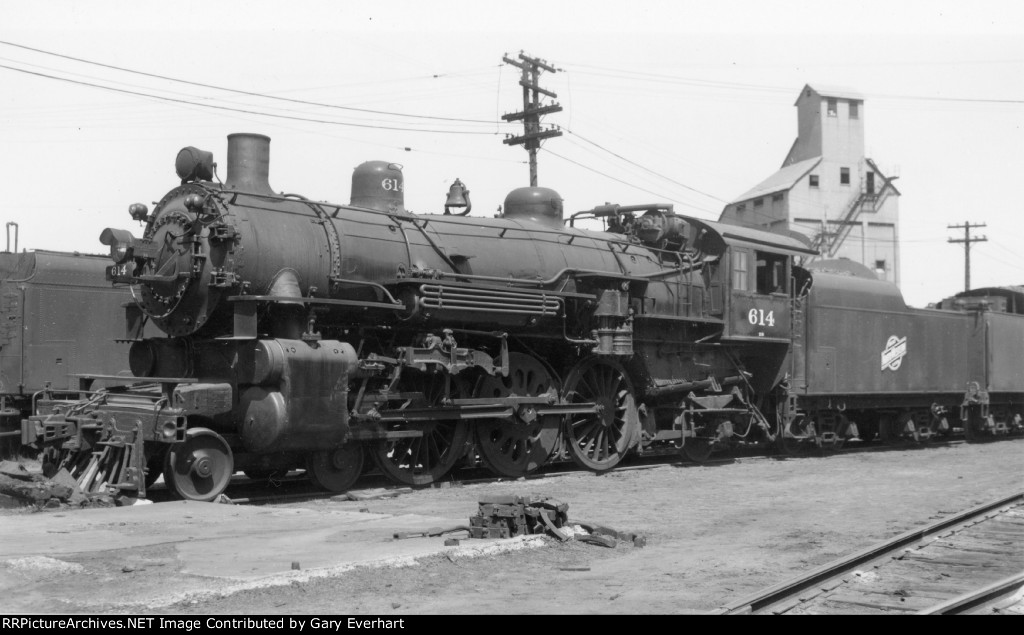 CNW 4-6-2 #614 - Chicago & North Western